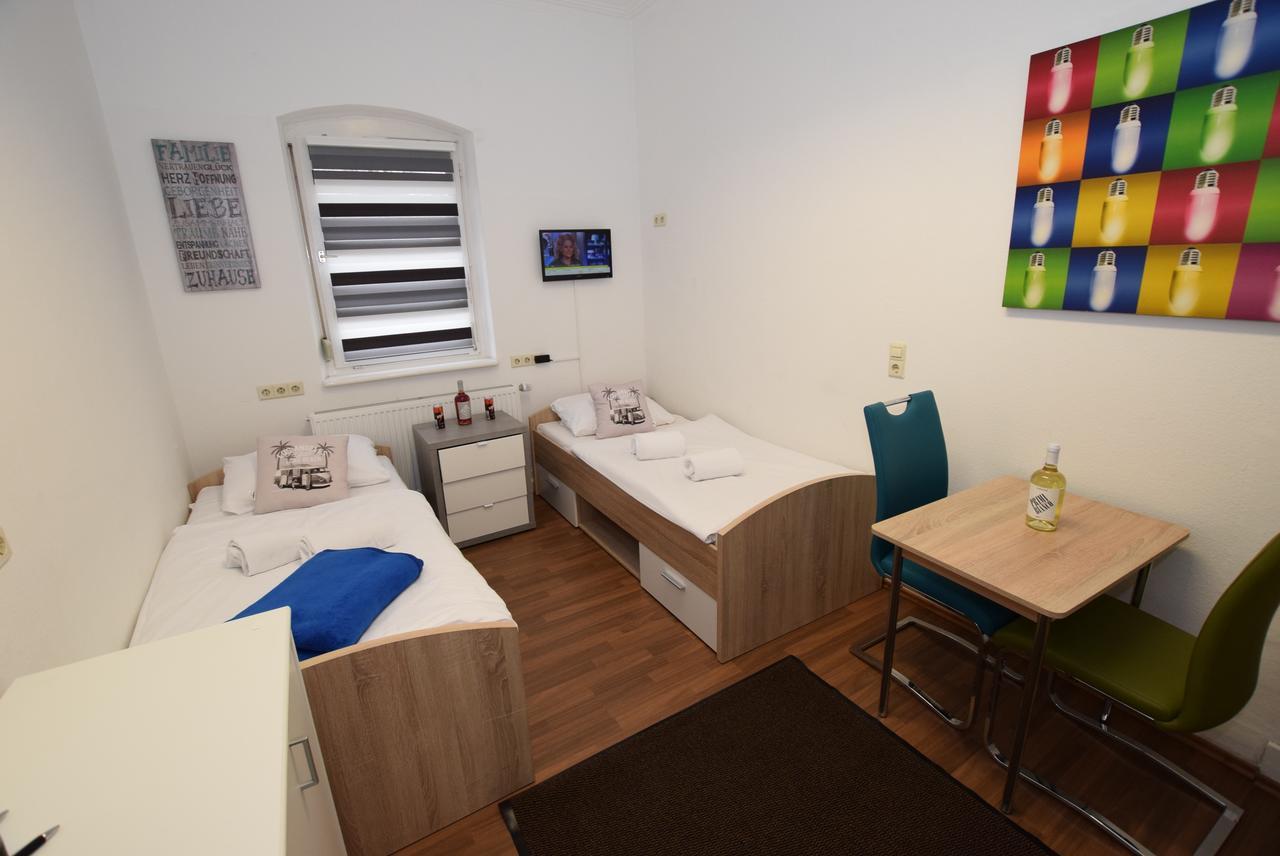 Monteurzimmer Kirchheim-Teck Kirchheim unter Teck Ngoại thất bức ảnh