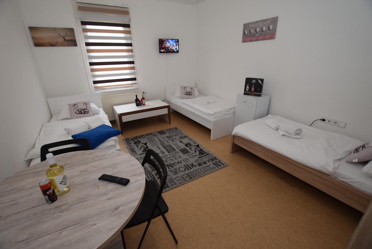 Monteurzimmer Kirchheim-Teck Kirchheim unter Teck Ngoại thất bức ảnh